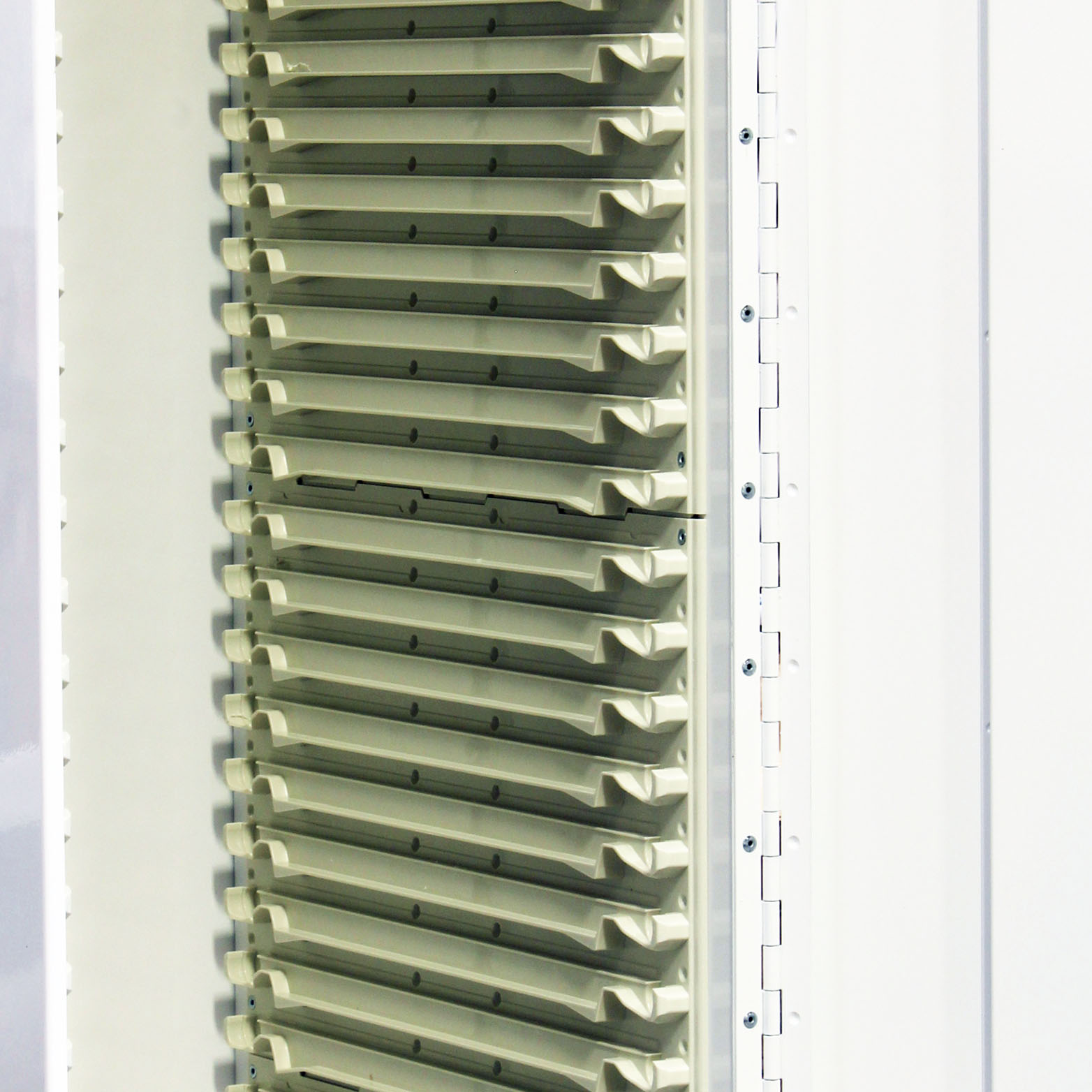 HTM71 Base Unit | 850mm Height | 400 Tray Width - Image 2